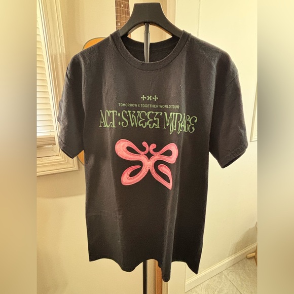 Tomorrow X Together Tops - TXT Tomorrow X Together World Tour Act Sweet Mirage  T-Shirt size L Like New.